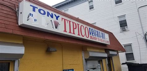 Tony Tipico, Lynn .